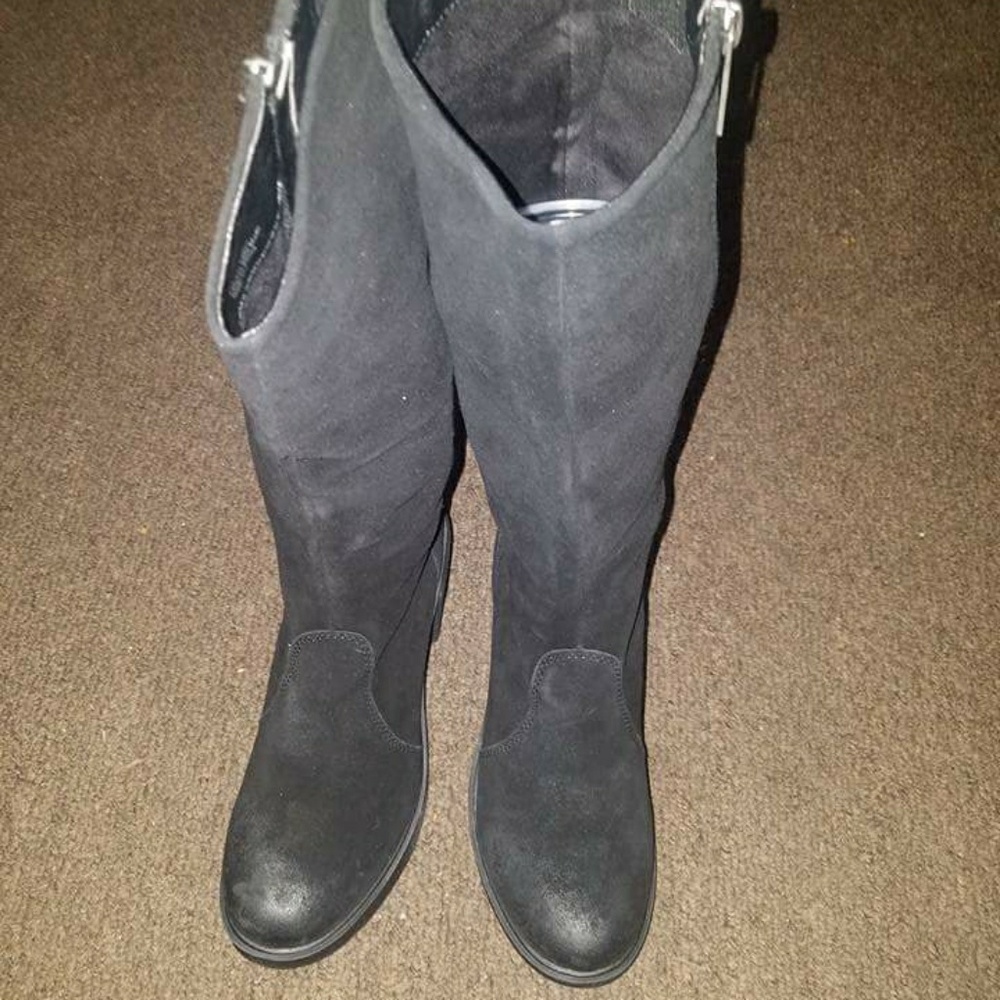 Dress boots